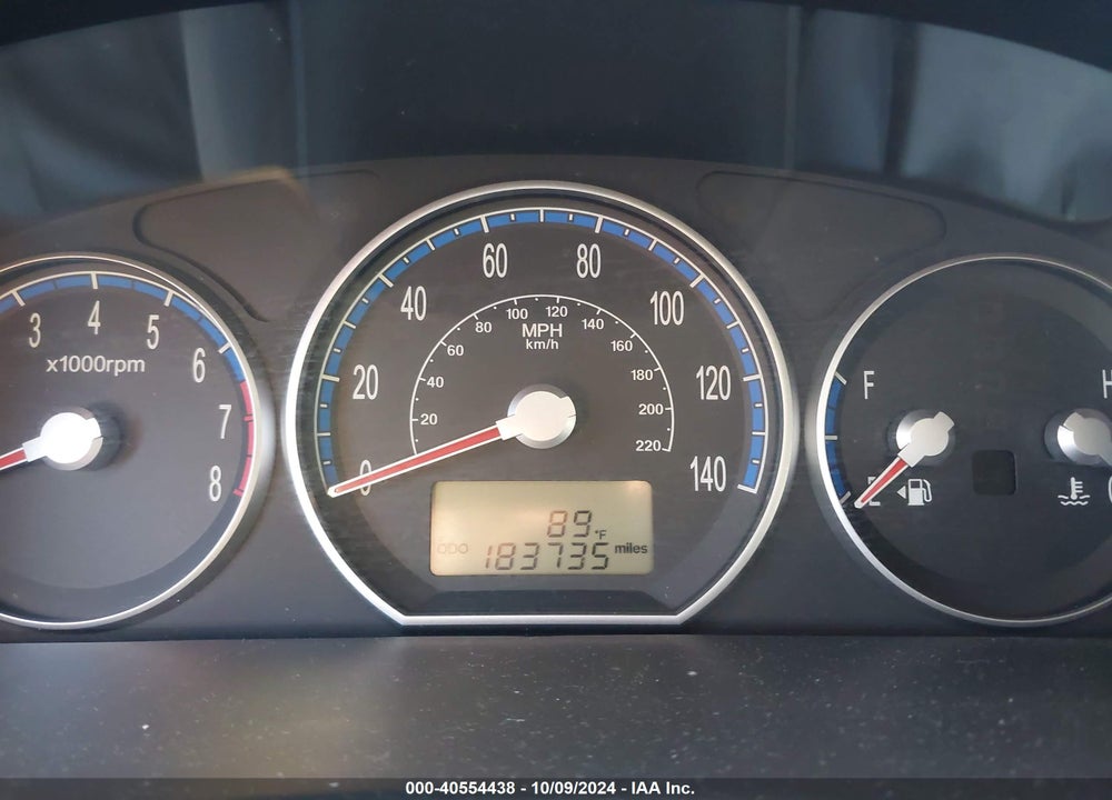 2009 HYUNDAI SANTA FE GLS VIN: 5NMSG13D89H239950