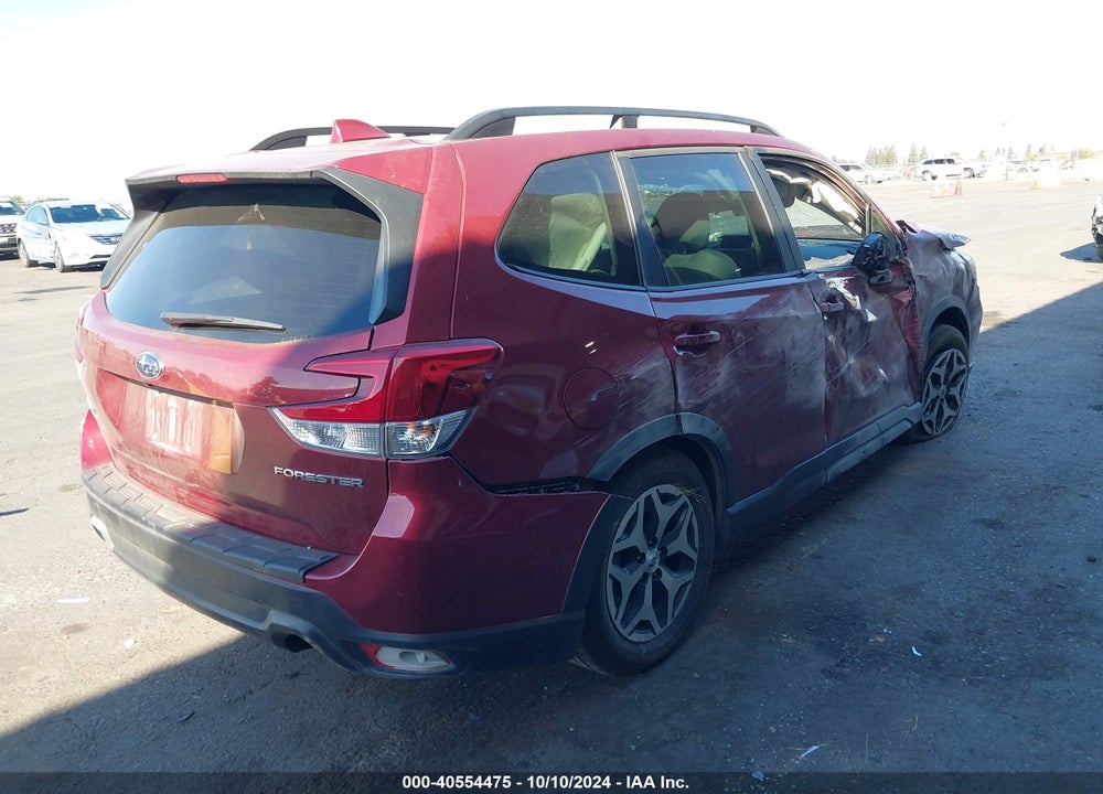 2020 SUBARU FORESTER PREMIUM VIN: JF2SKAJCXLH601215