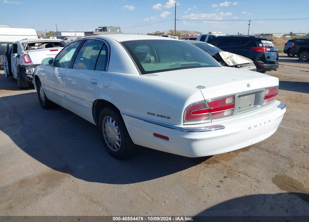 1998 BUICK PARK AVENUE VIN: 1G4CW52K0W4631139