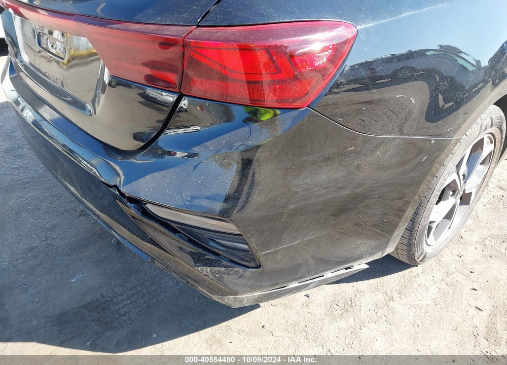2020 KIA FORTE LXS VIN: 3KPF24AD2LE228025