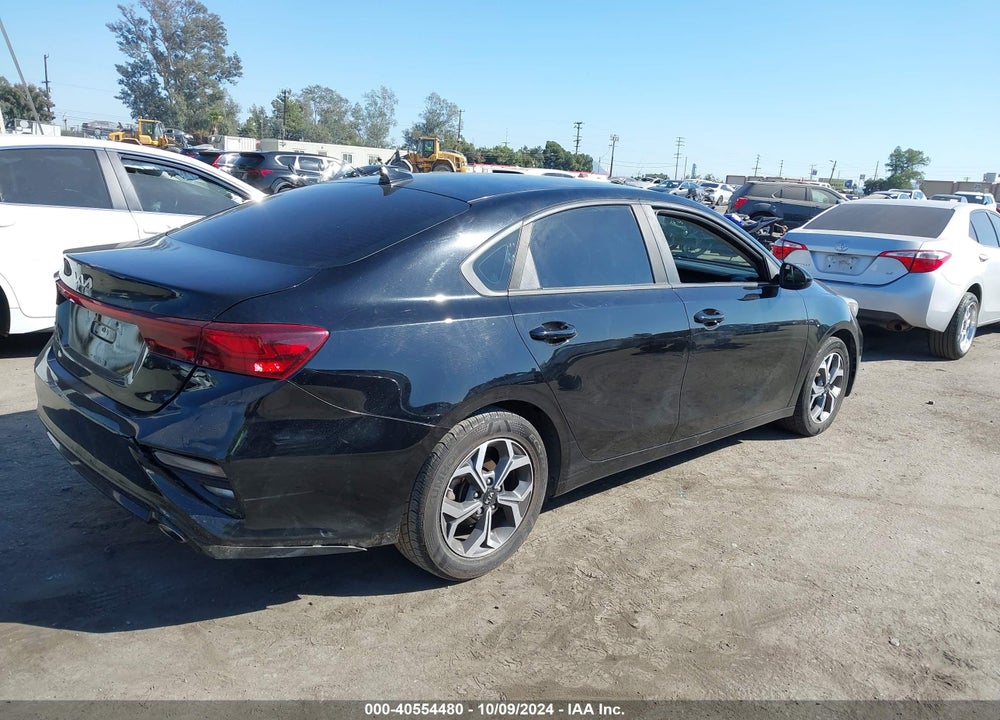 2020 KIA FORTE LXS VIN: 3KPF24AD2LE228025