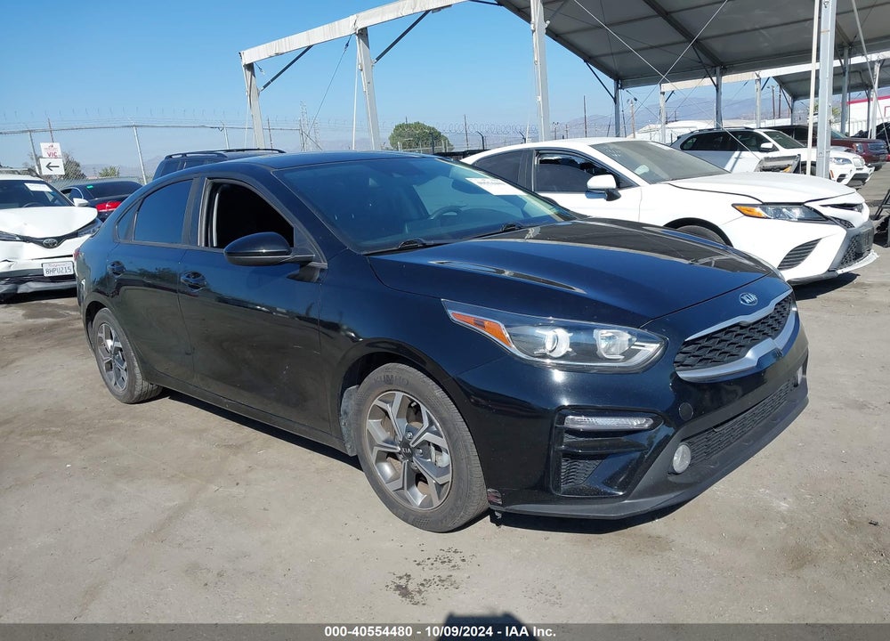 2020 KIA FORTE LXS VIN: 3KPF24AD2LE228025