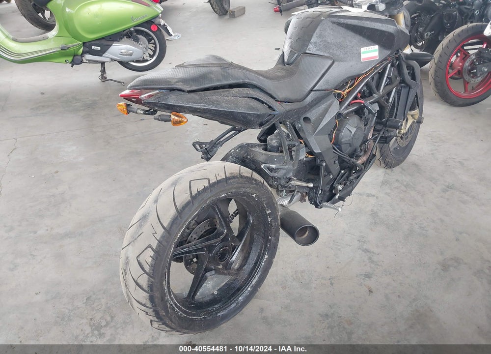 2016 M. V. AGUSTA BRUTALE 800 RR VIN: ZCGJFGNU0GV011301