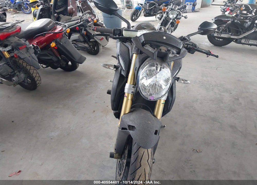 2016 M. V. AGUSTA BRUTALE 800 RR VIN: ZCGJFGNU0GV011301