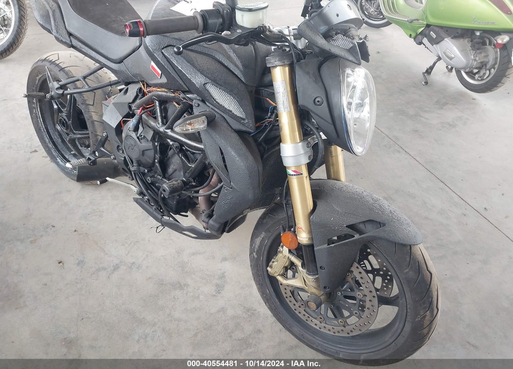 2016 M. V. AGUSTA BRUTALE 800 RR VIN: ZCGJFGNU0GV011301