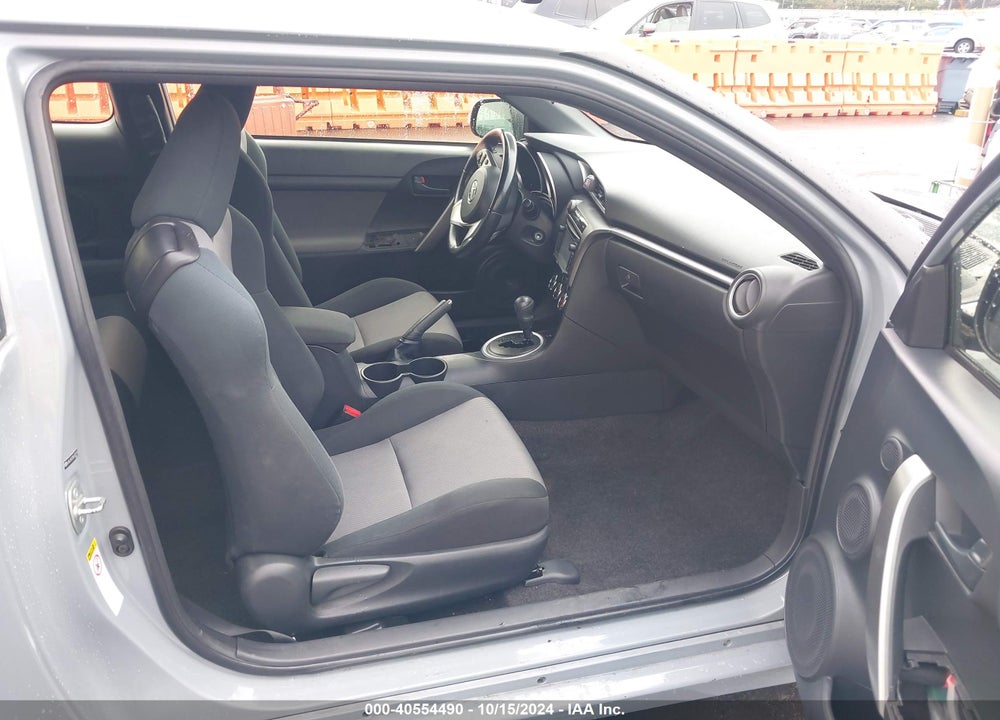 2015 SCION TC VIN: JTKJF5C70FJ012119