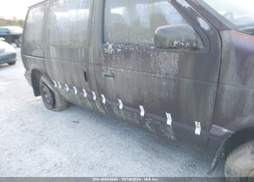 1995 DODGE CARAVAN VIN: 2B4GH2538SR258827