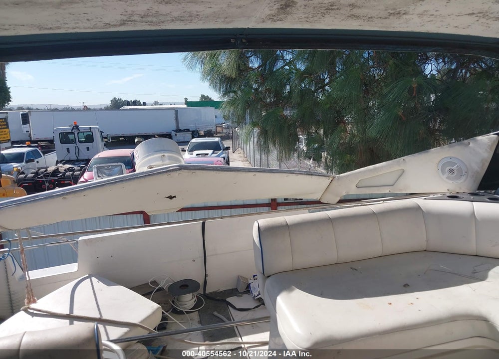 1988 BAYLINER --- VIN: 00000BLBA07EJC889