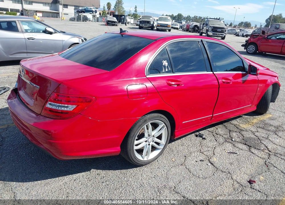 2014 MERCEDES-BENZ C 250 LUXURY/SPORT VIN: WDDGF4HBXEA929761
