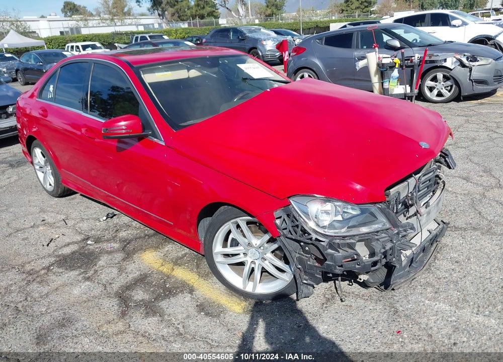 2014 MERCEDES-BENZ C 250 LUXURY/SPORT VIN: WDDGF4HBXEA929761