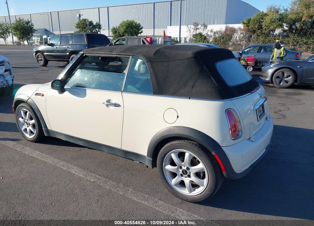 2006 MINI COOPER VIN: WMWRF33566TG15920