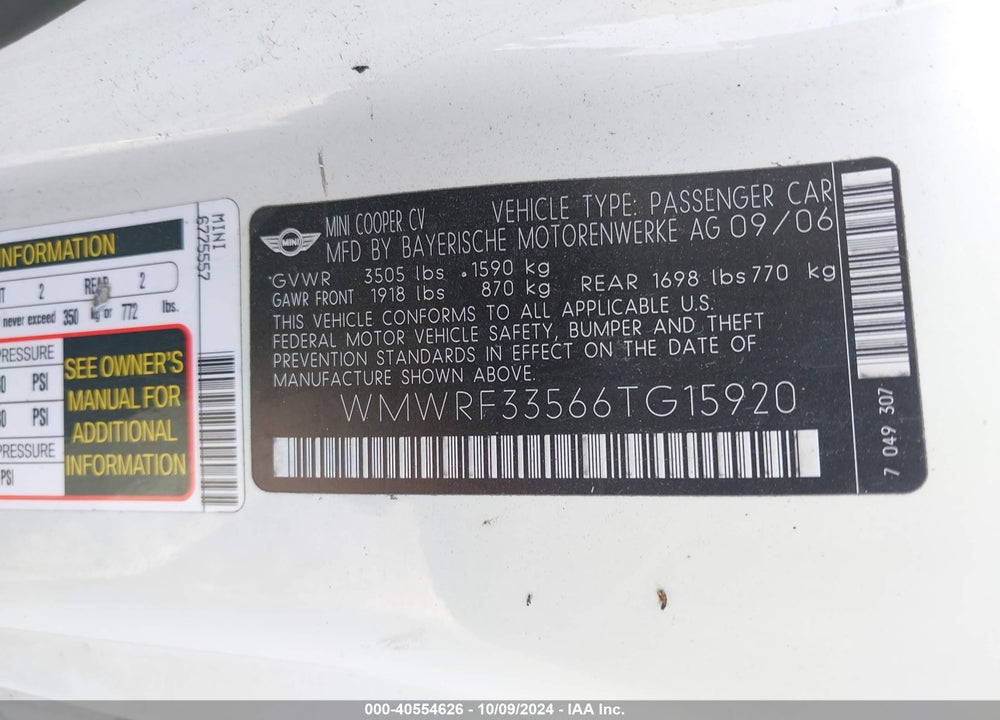 2006 MINI COOPER VIN: WMWRF33566TG15920