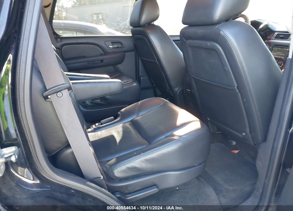 2011 CHEVROLET TAHOE LTZ VIN: 1GNSKCE08BR176765