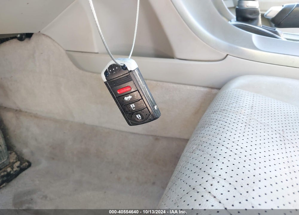 2010 ACURA TL 3.5 VIN: 19UUA8F52AA012213