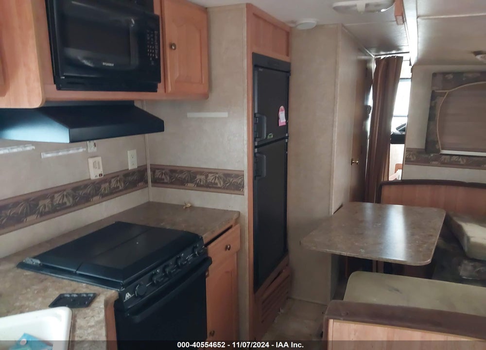 2009 KEYSTONE SPRINGDALE VIN: 4YDT3032X93102190