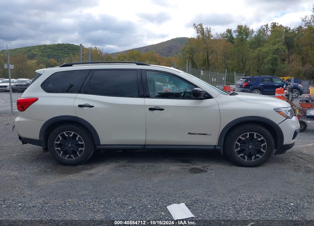 2019 NISSAN PATHFINDER SL VIN: 5N1DR2MMXKC626068