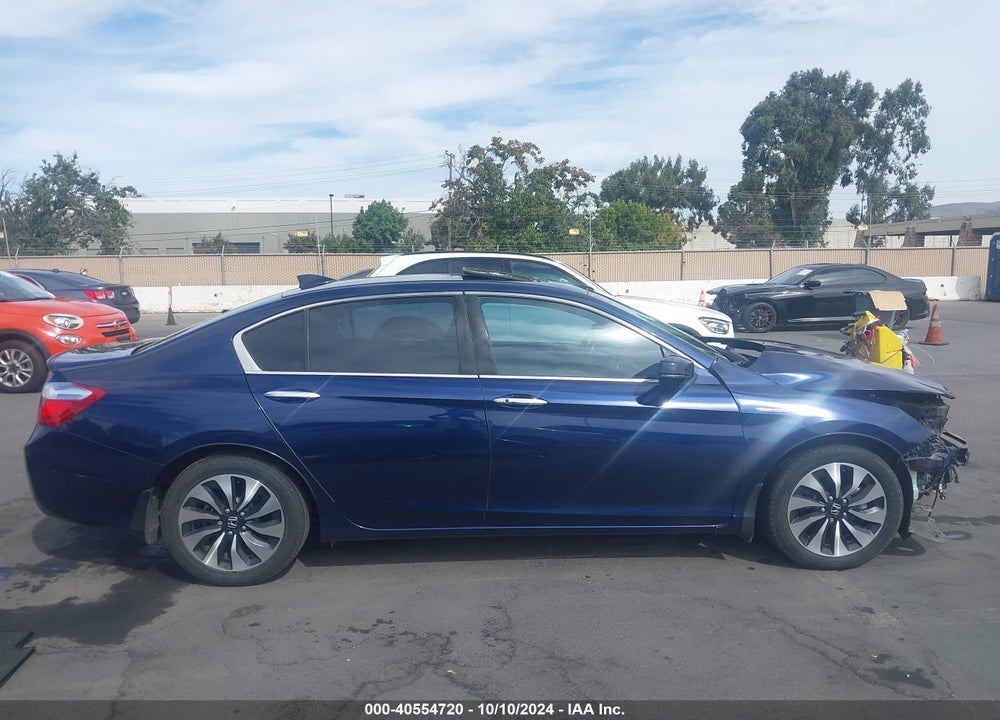 2015 HONDA ACCORD HYBRID TOURING VIN: 1HGCR6F70FA010879