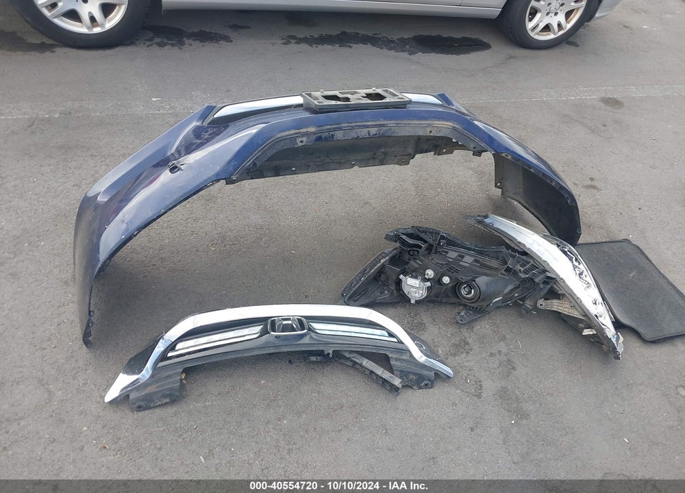 2015 HONDA ACCORD HYBRID TOURING VIN: 1HGCR6F70FA010879