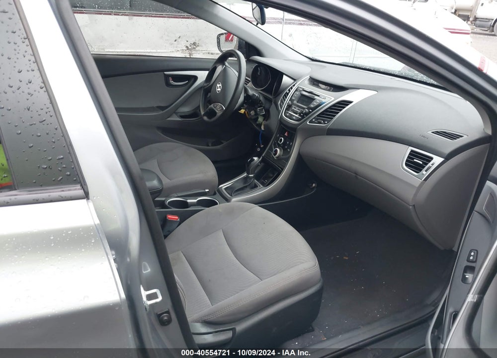 2016 HYUNDAI ELANTRA SE VIN: 5NPDH4AE4GH706509