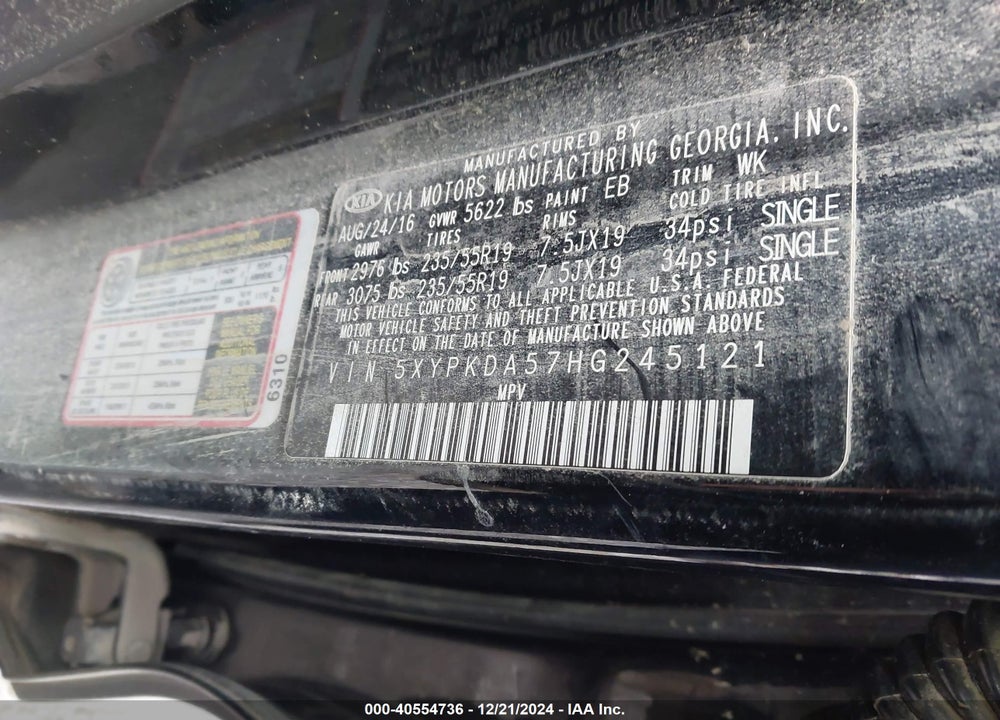 2017 KIA SORENTO 3.3L SX VIN: 5XYPKDA57HG245121