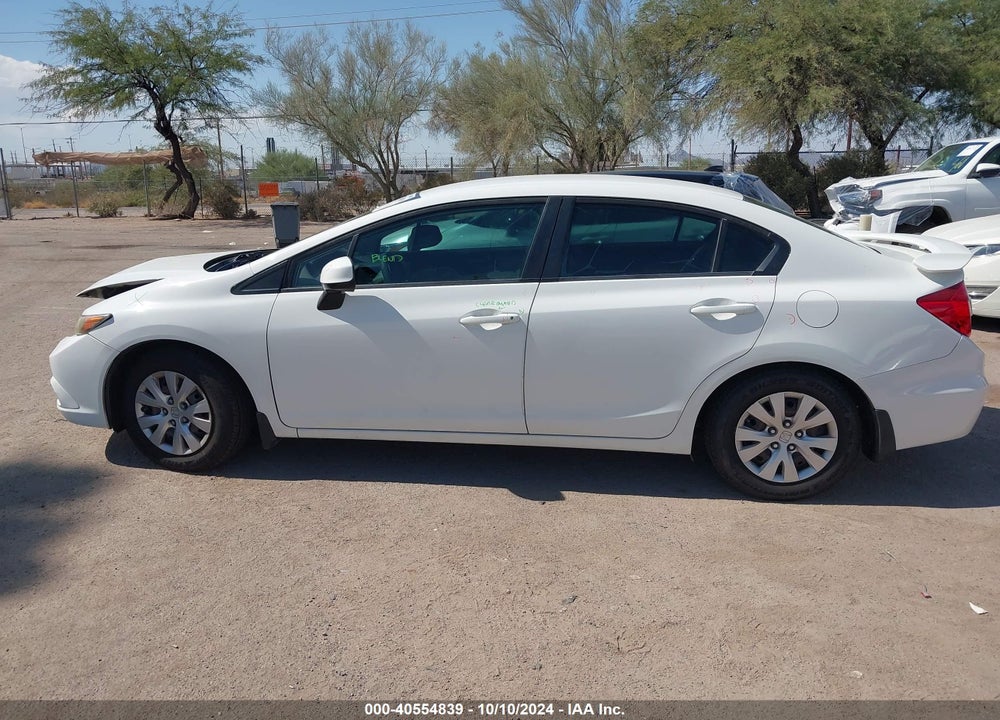 2012 HONDA CIVIC LX VIN: 2HGFB2F5XCH590986