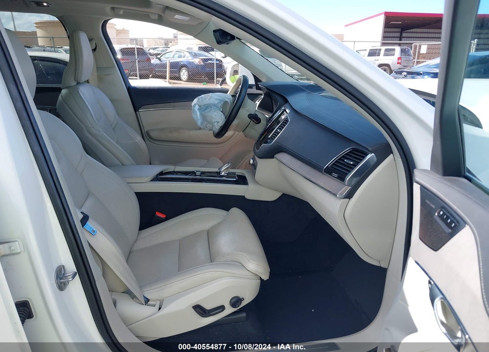 2022 VOLVO XC90 RECHARGE PLUG-IN HYBRID T8 INSCRIPTION EXTENDED RANGE 7P VIN: YV4H60CL7N1825300