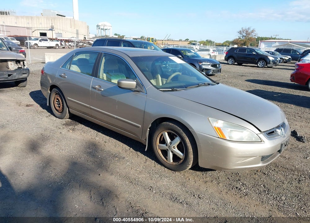 2003 HONDA ACCORD 2.4 EX VIN: JHMCM56683C023649