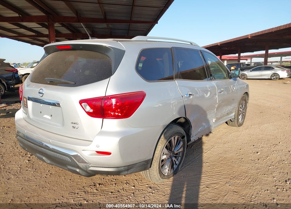 2018 NISSAN PATHFINDER SV VIN: 5N1DR2MM0JC646716