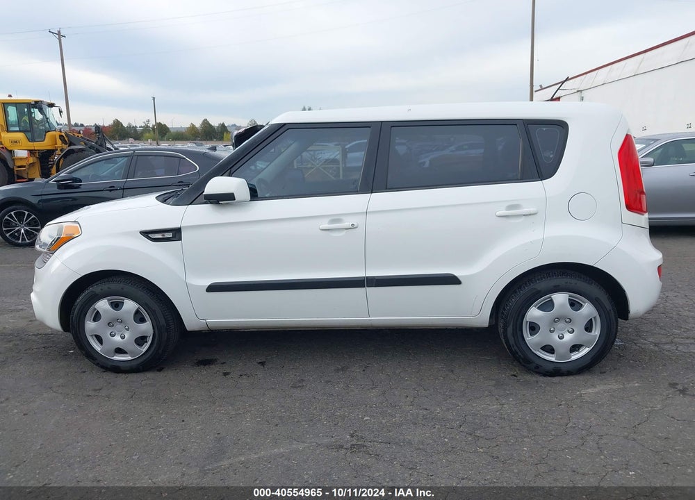 2013 KIA SOUL VIN: KNDJT2A56D7577386