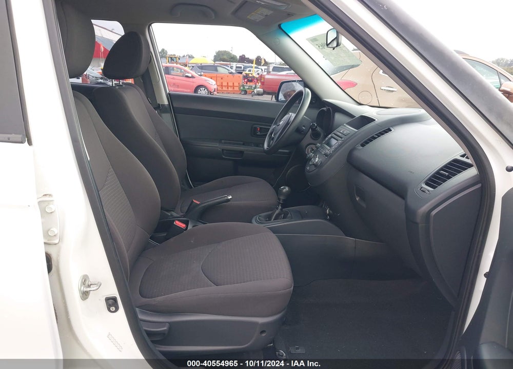 2013 KIA SOUL VIN: KNDJT2A56D7577386