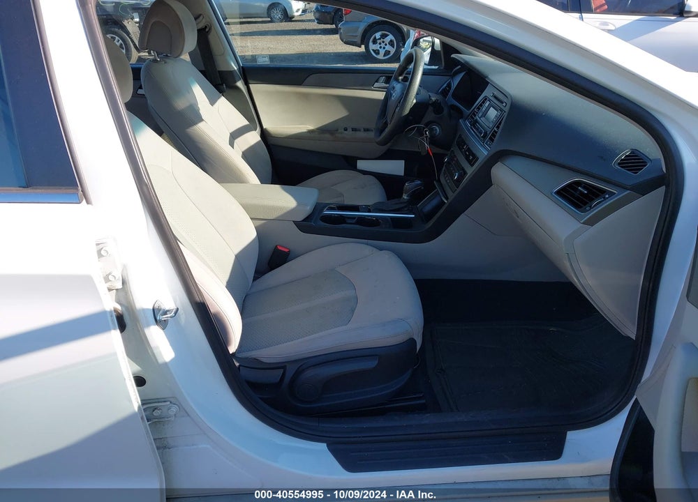 2017 HYUNDAI SONATA VIN: 5NPE24AFXHH472859