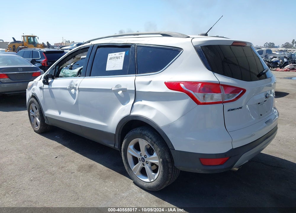 2015 FORD ESCAPE SE VIN: 1FMCU0GX4FUB81475