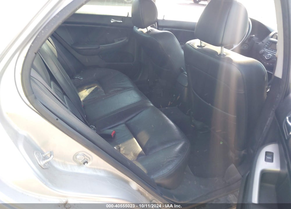 2004 HONDA ACCORD 3.0 EX VIN: 1HGCM66554A104184