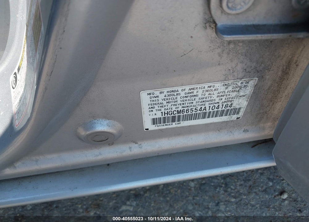 2004 HONDA ACCORD 3.0 EX VIN: 1HGCM66554A104184