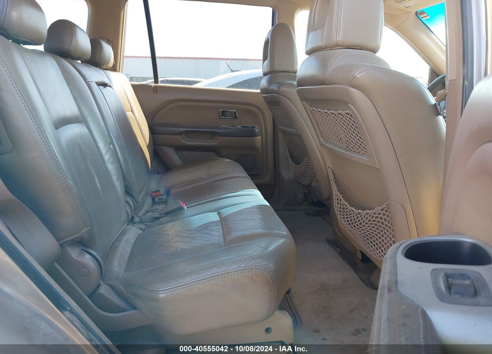 2004 HONDA PILOT EX-L VIN: 2HKYF18644H546356