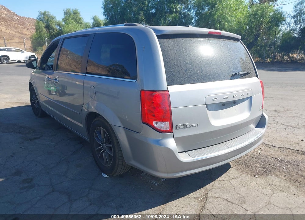 2017 DODGE GRAND CARAVAN SXT VIN: 2C4RDGCG7HR566557