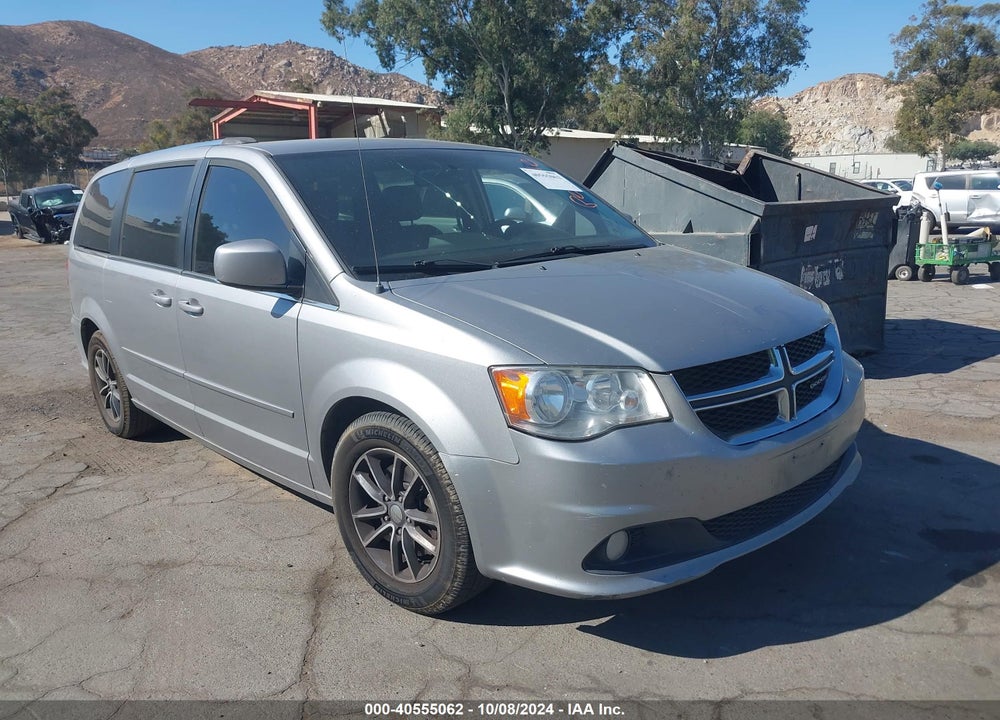 2017 DODGE GRAND CARAVAN SXT VIN: 2C4RDGCG7HR566557