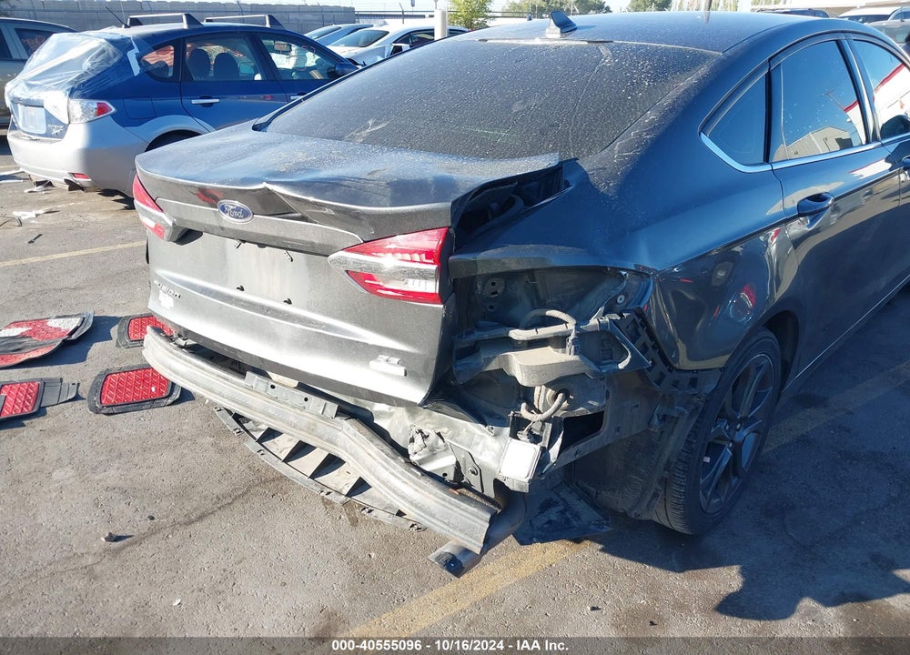 2019 FORD FUSION SE VIN: 3FA6P0HD4KR173316