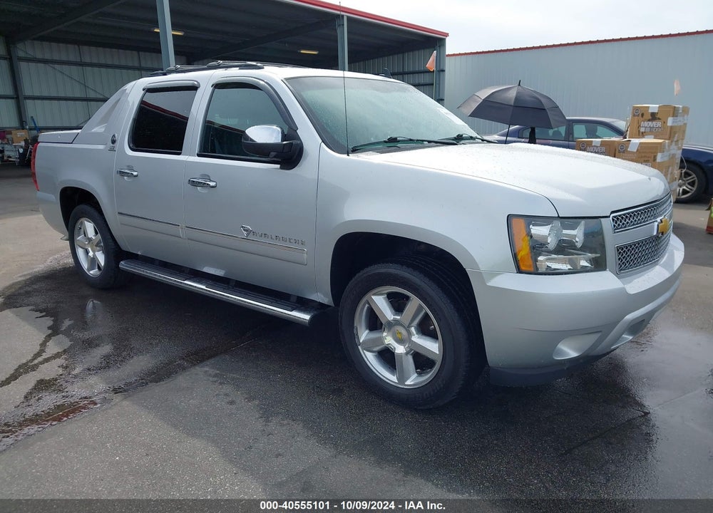 2013 CHEVROLET AVALANCHE LTZ VIN: 3GNTKGE70DG240664