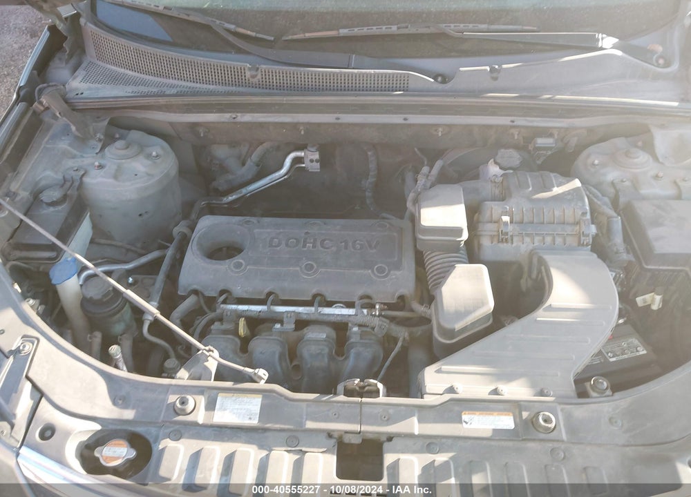 2011 KIA SORENTO LX VIN: 5XYKT4A13BG083466