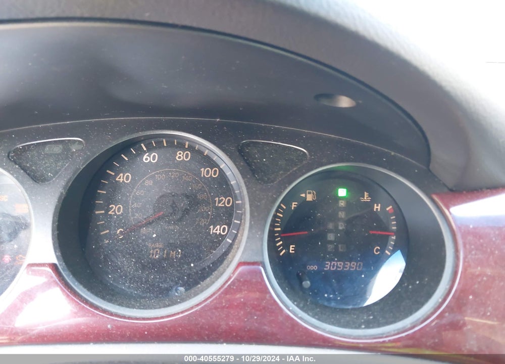 2004 LEXUS ES 330 VIN: JTHBA30G840010929