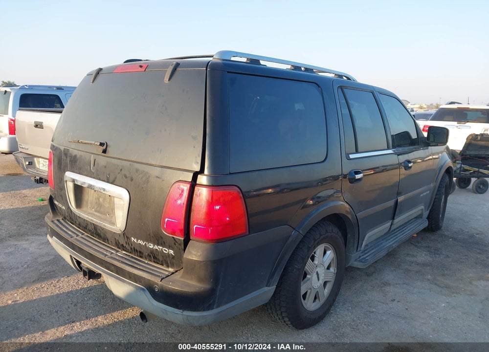 2004 LINCOLN NAVIGATOR VIN: 5LMFU27R64LJ34863