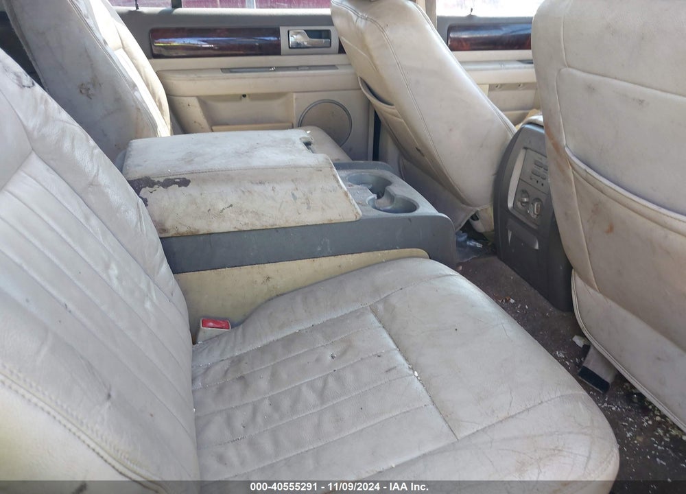 2004 LINCOLN NAVIGATOR VIN: 5LMFU27R64LJ34863