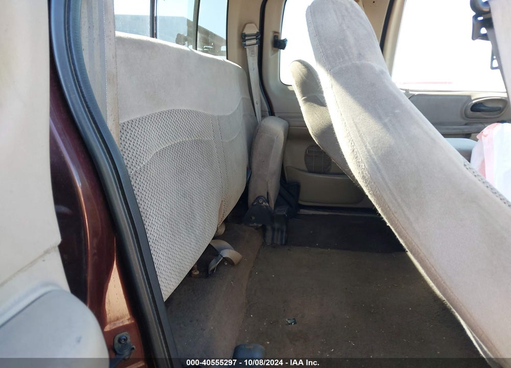 2000 FORD F-150 LARIAT/WORK SERIES/XL/XLT VIN: 1FTRX17L6YKB39686