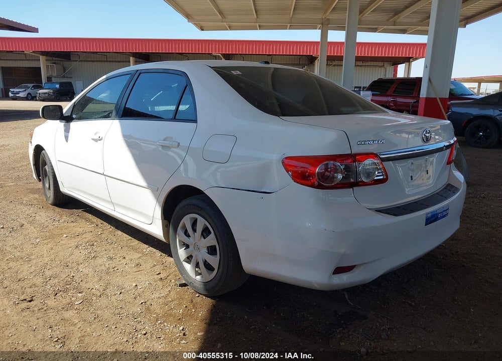 2011 TOYOTA COROLLA VIN: 2T1BU4EE8BC747220