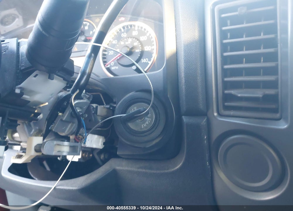 2008 NISSAN TITAN XE VIN: 1N6AA07D98N334257