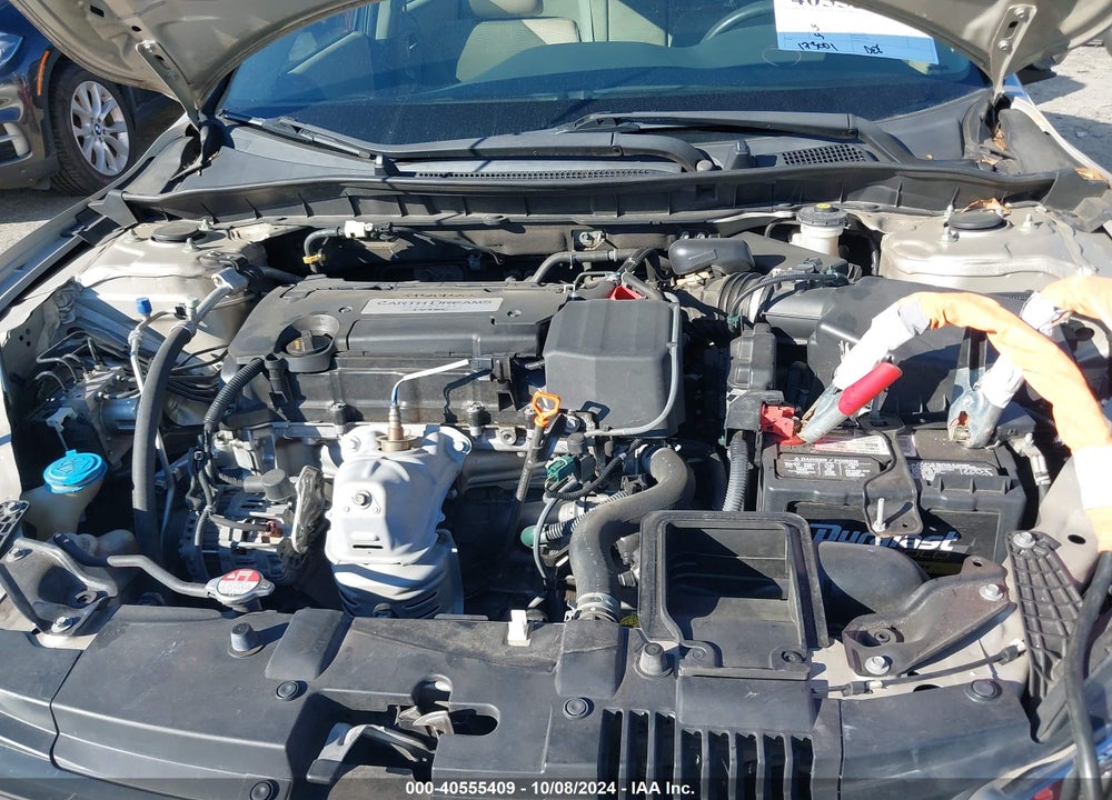 2015 HONDA ACCORD LX VIN: 1HGCR2F37FA045618