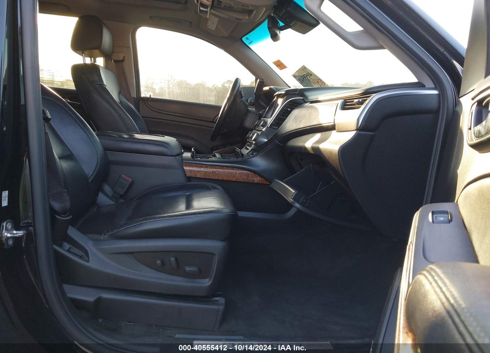 2015 CHEVROLET SUBURBAN 1500 LTZ VIN: 1GNSCKKC7FR525040