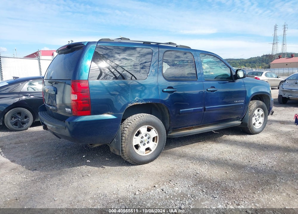 2007 CHEVROLET TAHOE LT VIN: 1GNEK13067J118289