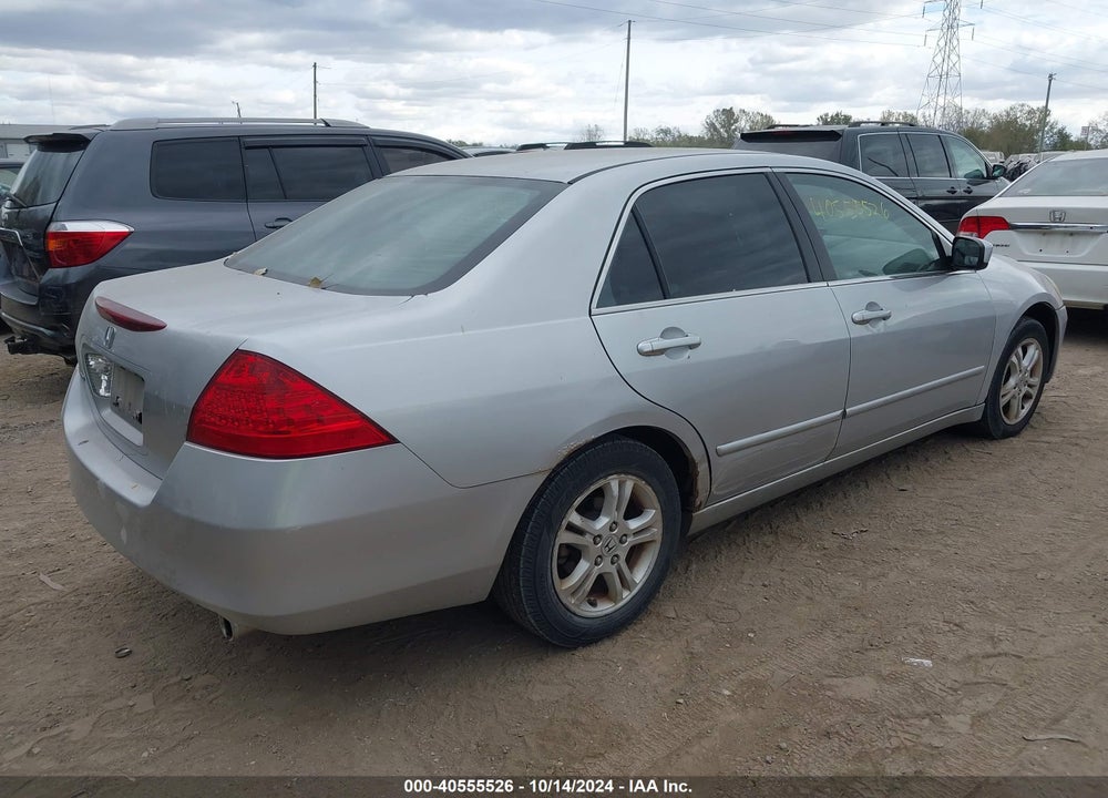 2007 HONDA ACCORD 2.4 SE VIN: 1HGCM56367A095105